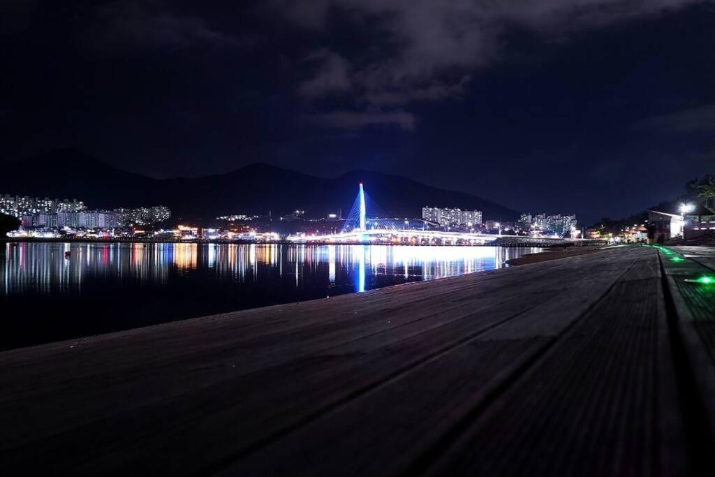 The Castle Ocean Marina Double Suite Josu Exteriér fotografie