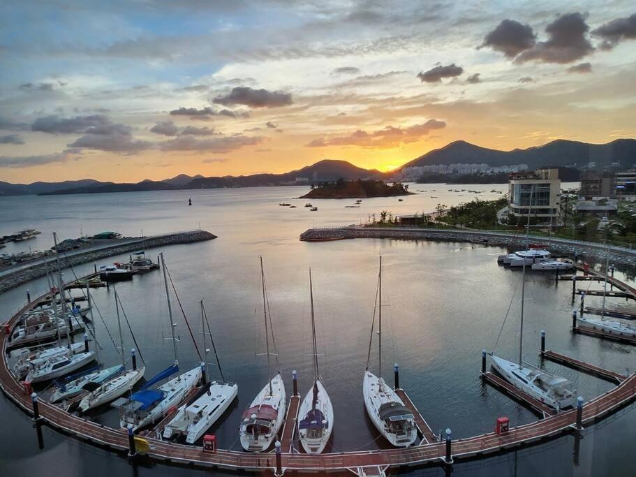 The Castle Ocean Marina Double Suite Josu Exteriér fotografie